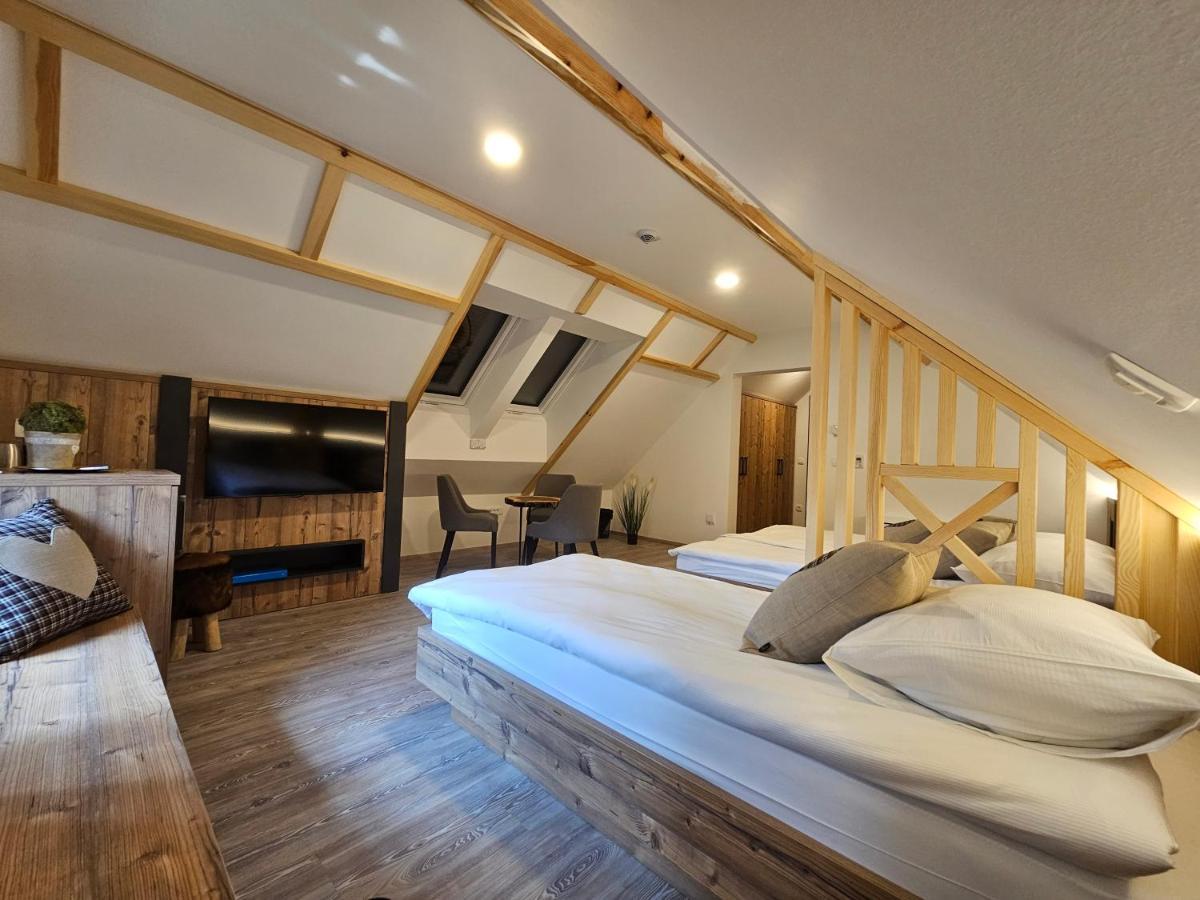 Pr Anzl Hotell Bled Eksteriør bilde